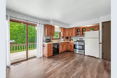 7010 Seminole Drive, Wonder Lake, IL 60097 - Photo 7