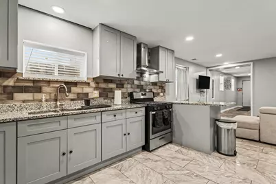 214 Chicago Avenue, Oak Park, IL 60302 - Photo 5