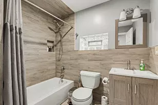 214 Chicago Ave, Oak Park, IL 60302 - Photo 9