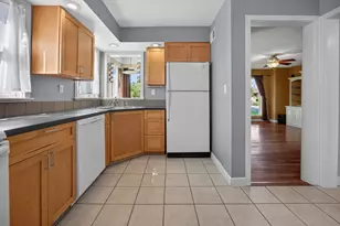 18 Mc Cormick Blvd, Normal, IL 61761 - Photo 9