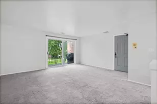 [Address not provided], Crystal Lake, IL 60014 - Photo 17
