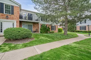 [Address not provided], Crystal Lake, IL 60014 - Photo 3
