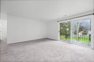 [Address not provided], Crystal Lake, IL 60014 - Photo 9
