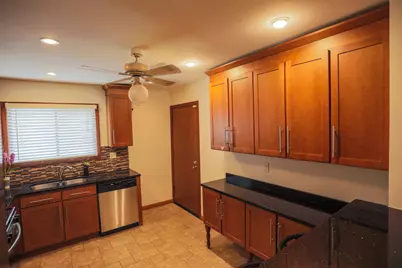7218 W Wrightwood Avenue #107, Elmwood Park, IL 60707 - Photo 9