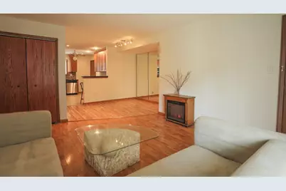 7218 W Wrightwood Avenue #107, Elmwood Park, IL 60707 - Photo 5