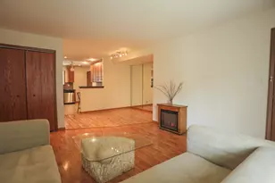 7218 W Wrightwood Ave, Elmwood Park, IL 60707 - Photo 5