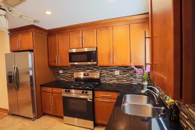 7218 W Wrightwood Avenue #107, Elmwood Park, IL 60707 - Photo 7