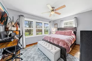 1412 Beach Rd, McHenry, IL 60050 - Photo 9