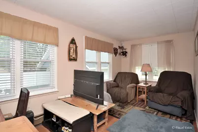 9805 Illinois Street, Hebron, IL 60034 - Photo 11