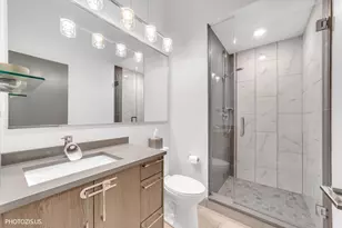 4956 N Western Ave, Chicago, IL 60625 - Photo 31