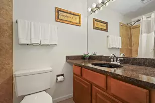 6000 Oakwood Dr, Lisle, IL 60532 - Photo 11