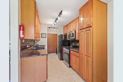 6000 Oakwood Drive #3H, Lisle, IL 60532 - Photo 9