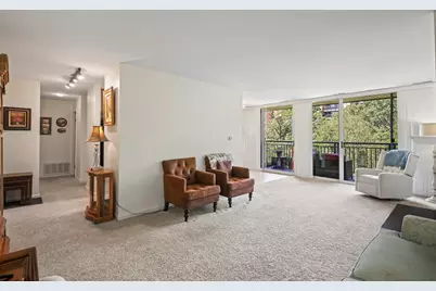 6000 Oakwood Drive #3H, Lisle, IL 60532 - Photo 5