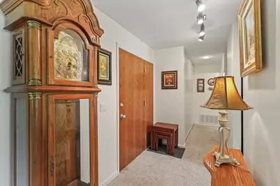 6000 Oakwood Drive #3H, Lisle, IL 60532 - Photo 3