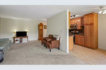 6000 Oakwood Drive #3H, Lisle, IL 60532 - Photo 7