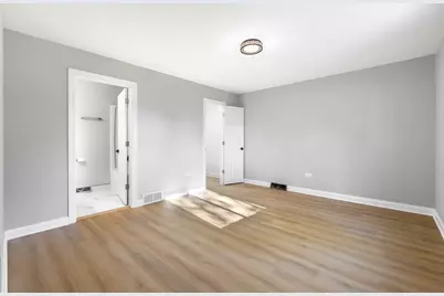 22 N 12th Street, Saint Charles, IL 60174 - Photo 11