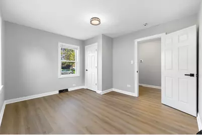 22 N 12th Street, Saint Charles, IL 60174 - Photo 17