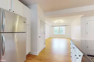 1546 W Sherwin Ave, Chicago, IL 60626 - Photo 11