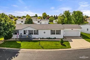 611 Bluebird Cir, Sandwich, IL 60548 - Photo 3