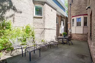 6636 N Talman Ave, Chicago, IL 60645 - Photo 3