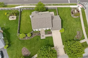 2001 Lakeview Ct, Naperville, IL 60565 - Photo 39