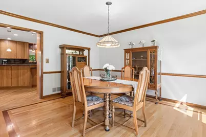 2001 Lakeview Court, Naperville, IL 60565 - Photo 17