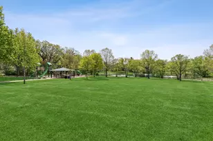 2001 Lakeview Ct, Naperville, IL 60565 - Photo 35
