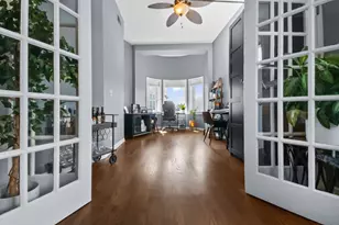 3325 N Lincoln Ave, Chicago, IL 60657 - Photo 15