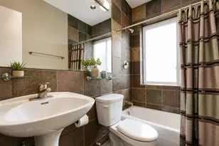 3325 N Lincoln Ave, Chicago, IL 60657 - Photo 17
