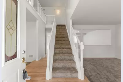 707 Hoover Drive, Oswego, IL 60543 - Photo 3