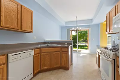 514 Metropolitan Street, Aurora, IL 60502 - Photo 7