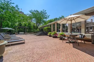 1960 N Lincoln Park W, Chicago, IL 60614 - Photo 21