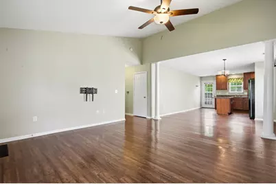 409 Lauterbur Lane, Champaign, IL 61822 - Photo 5