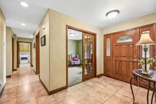 1041 Lakeview Dr, Morris, IL 60450 - Photo 7