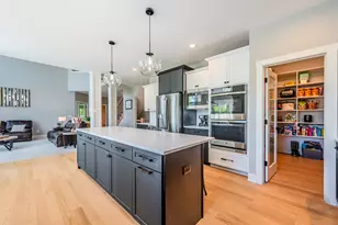 2902 Hampton Ave, North Aurora, IL 60542 - Photo 29