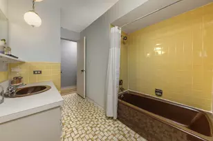 1403 E Lowden Ave, Wheaton, IL 60189 - Photo 21