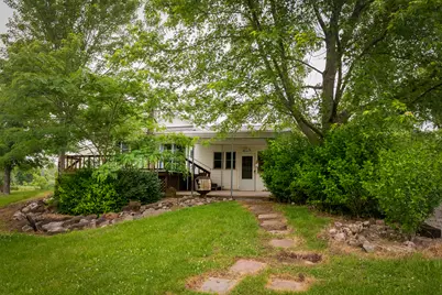 6687 Route 166, Creal Springs, IL 62922 - Photo 45