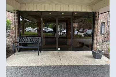 1018 Castilian Court #209, Glenview, IL 60025 - Photo 9