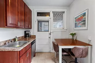 442 W Arlington Pl, Chicago, IL 60614 - Photo 3