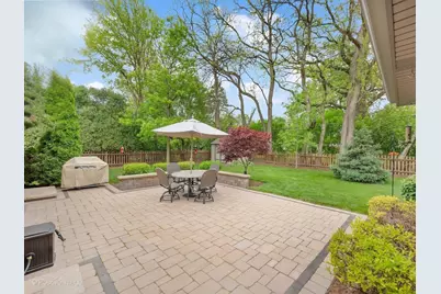 16W660 89th Place, Willowbrook, IL 60527 - Photo 21