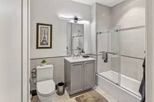21 N May St, Chicago, IL 60607 - Photo 39