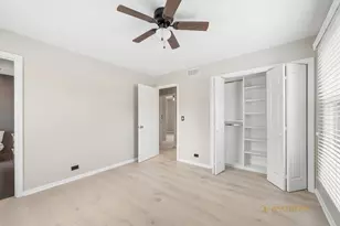 228 Raymond Ave, Barrington, IL 60010 - Photo 11