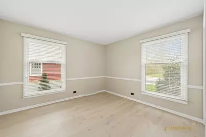 228 Raymond Avenue, Barrington, IL 60010 - Photo 15