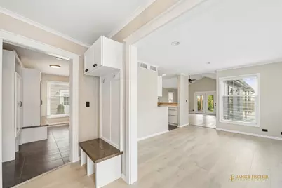 228 Raymond Avenue, Barrington, IL 60010 - Photo 3