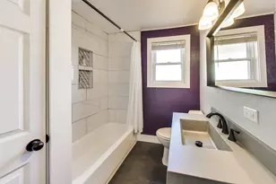 836 E Rockland Rd, Libertyville, IL 60048 - Photo 13