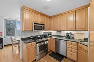 400 E Randolph St, Chicago, IL 60601 - Photo 5