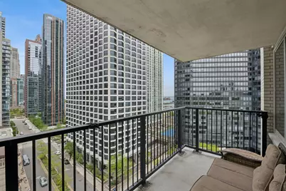 400 E Randolph Street #1710, Chicago, IL 60601 - Photo 13