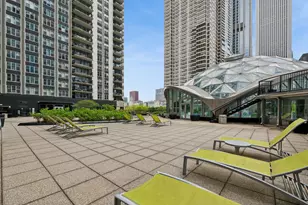 400 E Randolph St, Chicago, IL 60601 - Photo 21