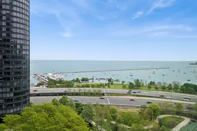 400 E Randolph Street #1710, Chicago, IL 60601 - Photo 11