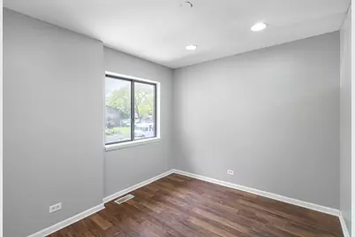 7345 Winthrop Way #10, Downers Grove, IL 60516 - Photo 17